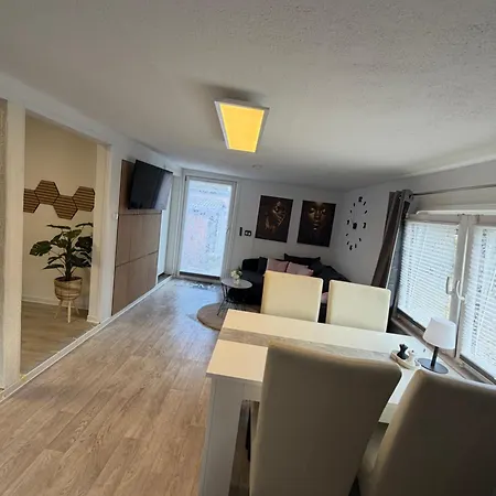 Quiet Location Close To Nature Appartement